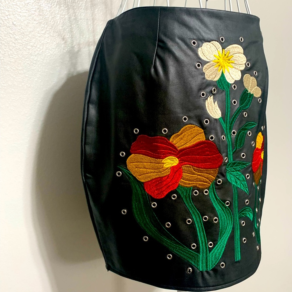 Faux Leather Flower Embroidery Mini Skirt